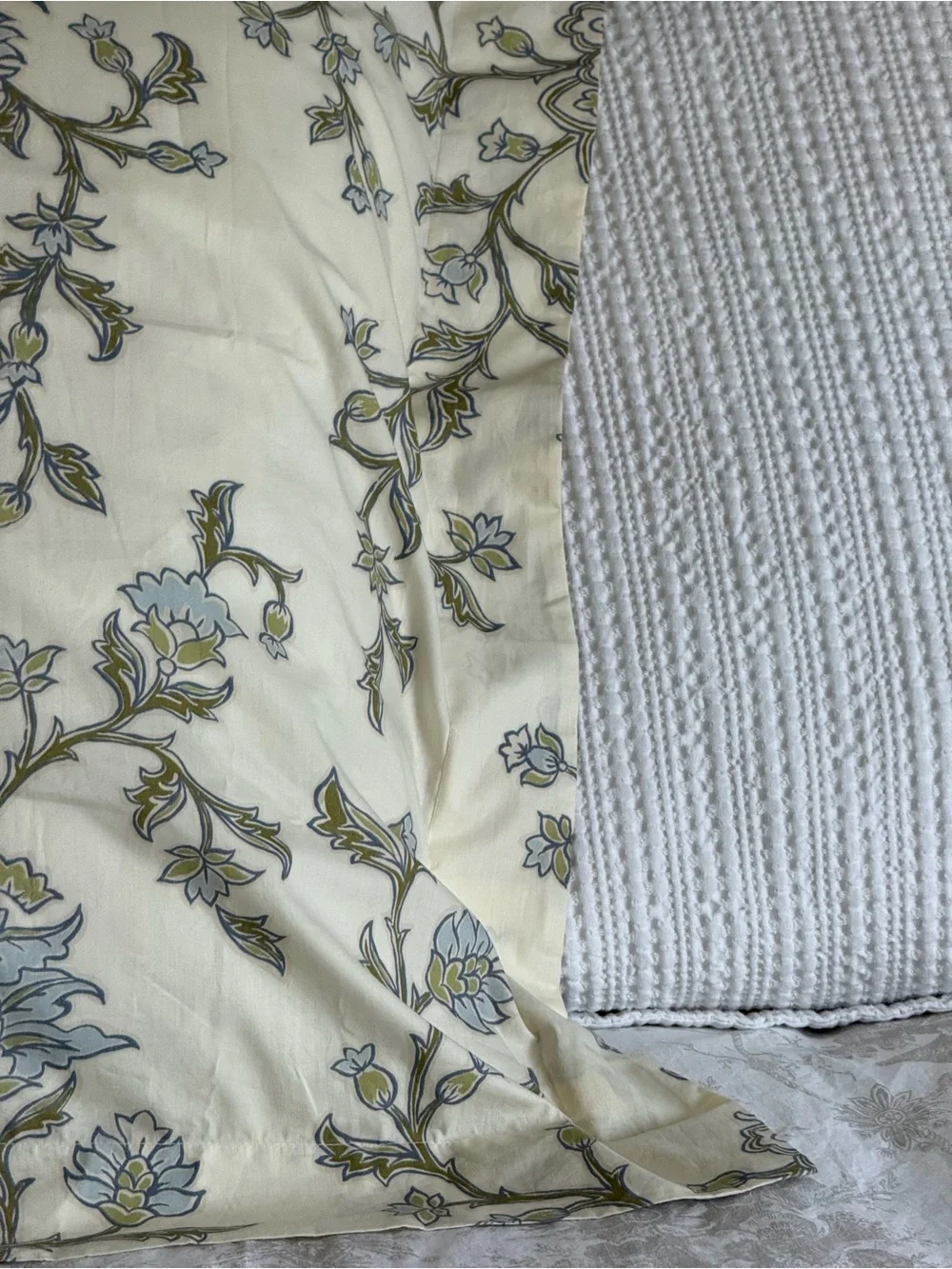 Pottery‎ Barn Deva Floral 100% Cotton Euro Sham